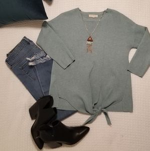 Retrology 3/4 Sleeve Sweater